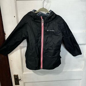3T Columbia Rain Jacket Black w/ Pink Zipper